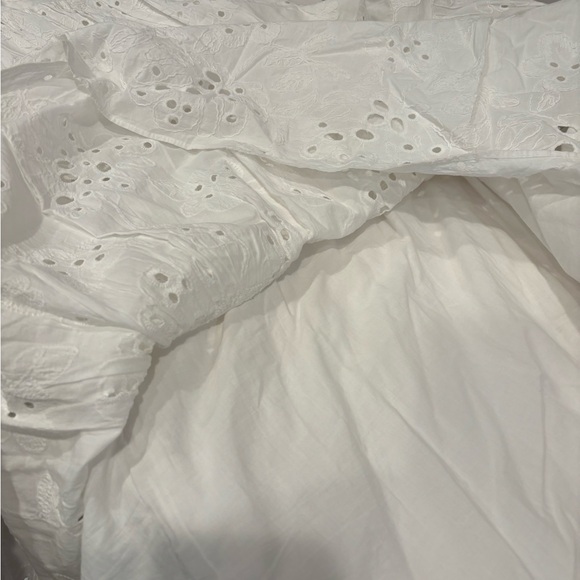 Zara Elegant White Eyelet Resort Dress - Picture 10 of 11